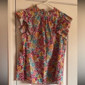 Floral boutique top